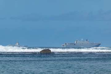 Cuatro países participan en ejercicios de desembarco frente a Las Canteras (Foto Antonio Rico)